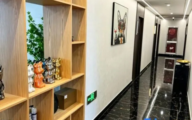 Ninghai Bilin Star E-sports Homestay
