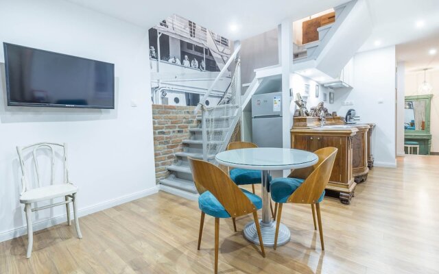 Gumbo Luxury Duplex Apartment