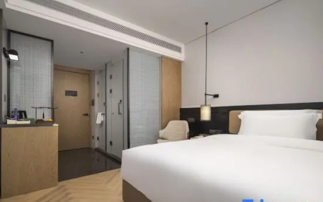 MEHOOD LESTIE Hotel (Guangzhou South Railway Station Panyu Changlong Branch)