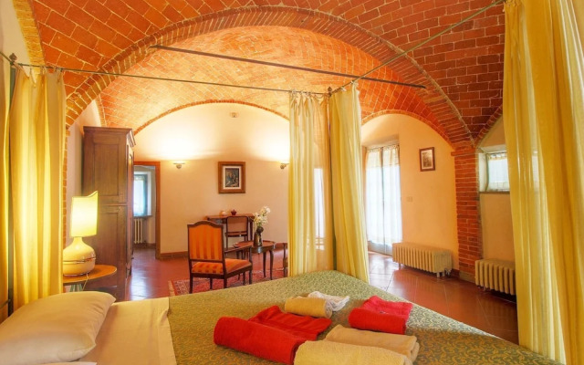 Panoramic Tuscan Villa