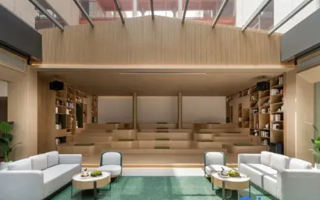Yuanyueli Hotel (Dongguan International Trade Qifeng Park Metro Station Branch)