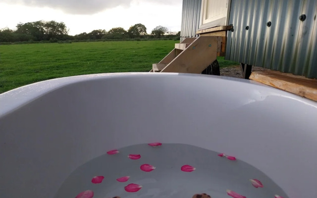 The Musterer's Hut, Outdoor Bath & Valley View