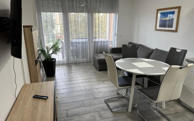 Mifi Apartman Balatonlelle