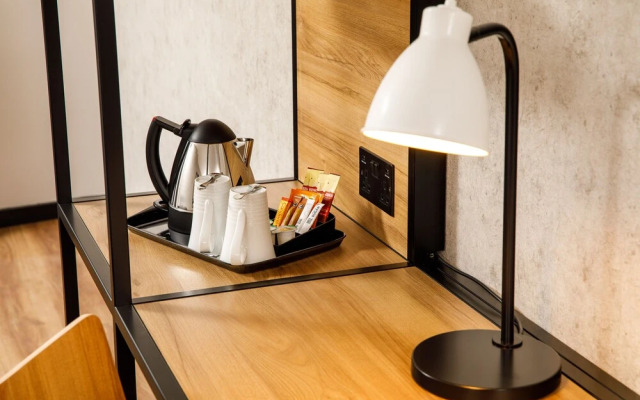 Ibis London Heathrow Terminal 5