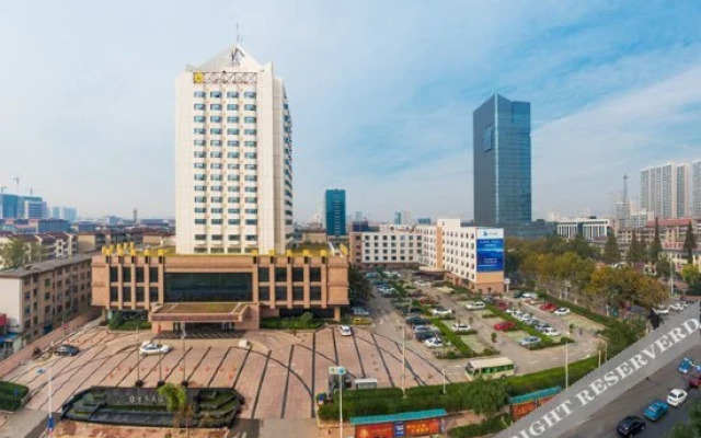Rong Hua International Hotel