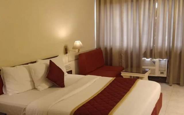 Hotel Poonja International