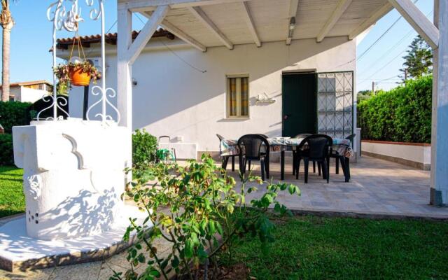 Villa Reby a 100mt dal mare di Gallina