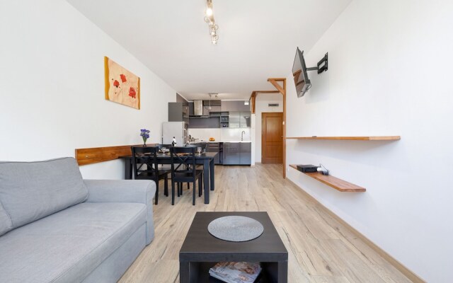 Cherry Garden Apartments by Renters