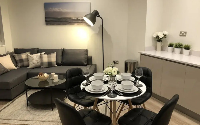 Modern Apartment By Creatick