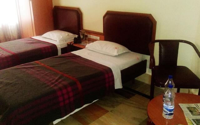 Jewel Rock Hotel
