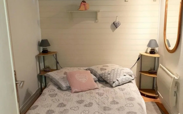 Studio In Ault With Wonderful Sea View Furnished Garden And Wifi - 500 M From The Beach