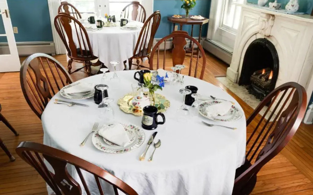 Rosemont Inn Bed & Breakfast