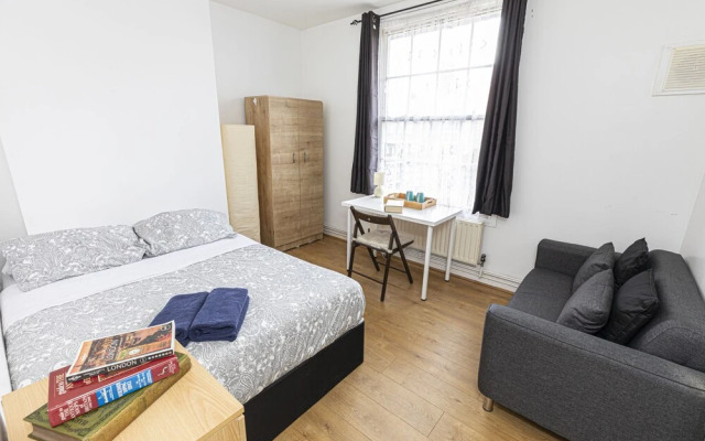 Tower Bridge Accommodation - 11