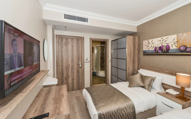 Alphonse Hotel