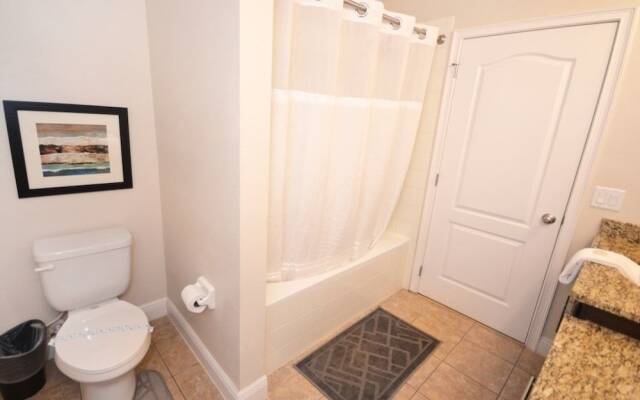 Tropical Fountains 3 Bedroom Condo by RedAwning