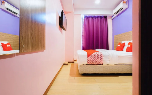OYO 90153 U Stay Hotel