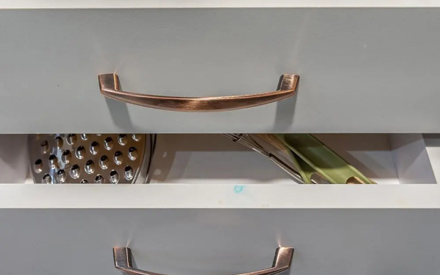 Goldcentral Apartment Dob