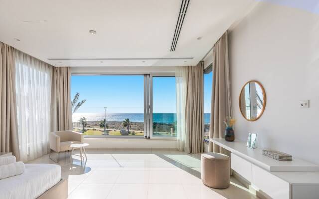 Vivo Mare Beachfront - Seaview Villas
