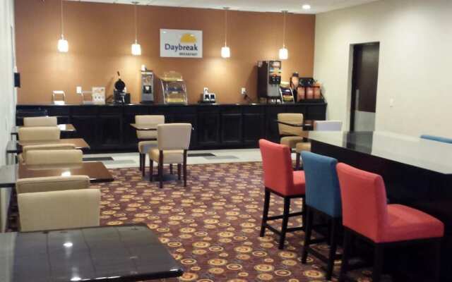 Days Inn Henryetta