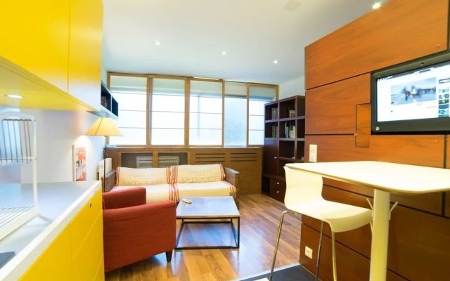 Albigny - T2 -luxe Contemporain - vue lac