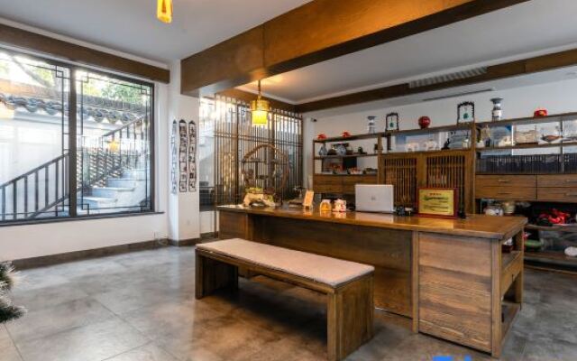 Youjian Jiangnan Hostel