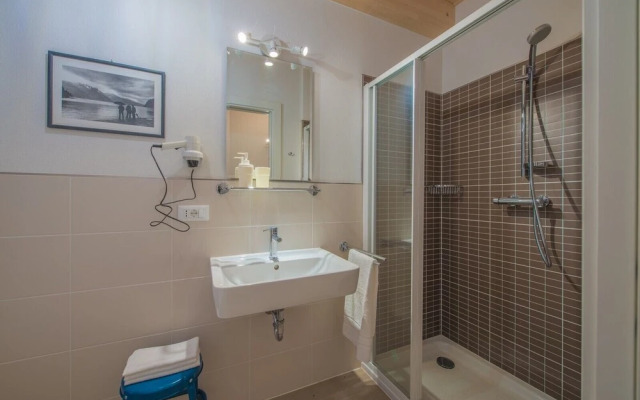 La Gazza Ladra Apartments