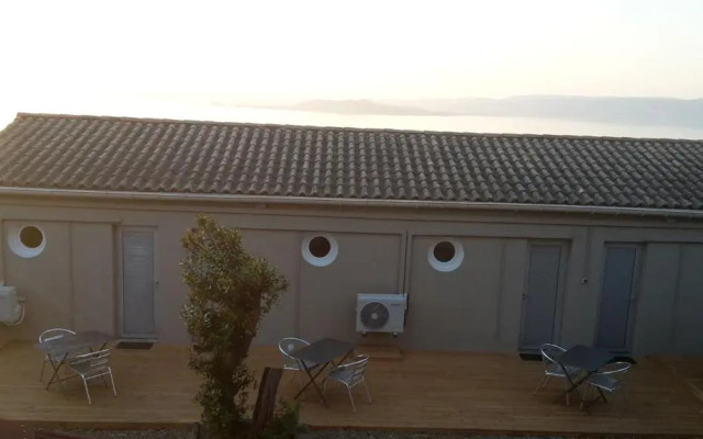 Studio climatisé île naturiste du Levant