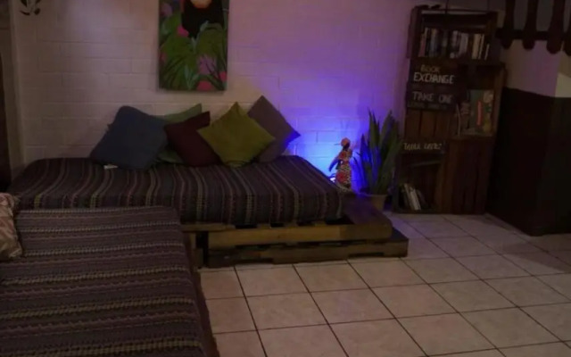 Pool House Hostel