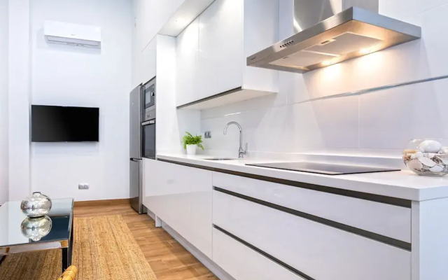 Genteel Home Recaredo
