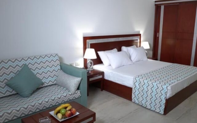Oyster Bay Beach Suites