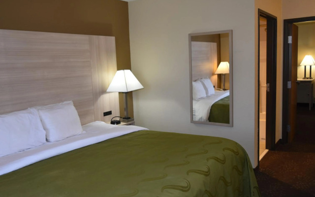 Quality Inn & Suites Brooks Louisville South