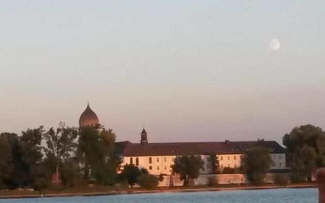 Chiemsee Beachhouse Apartment