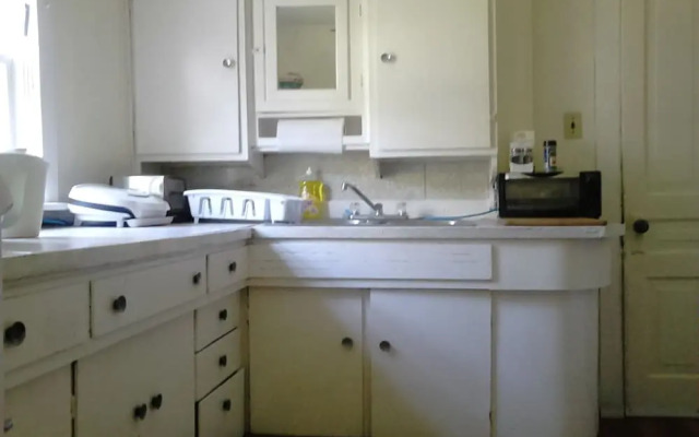 Canora Vacation Home