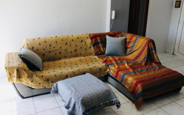 Alexandros home