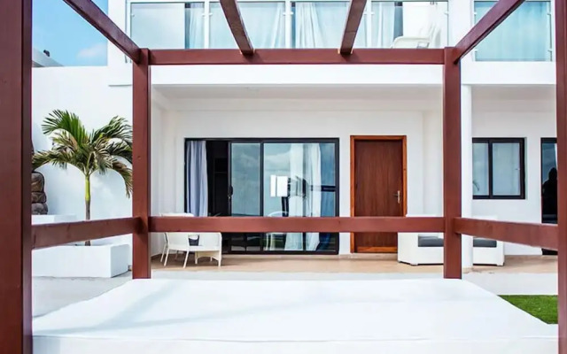 Hotel LIVVO Budha Beach