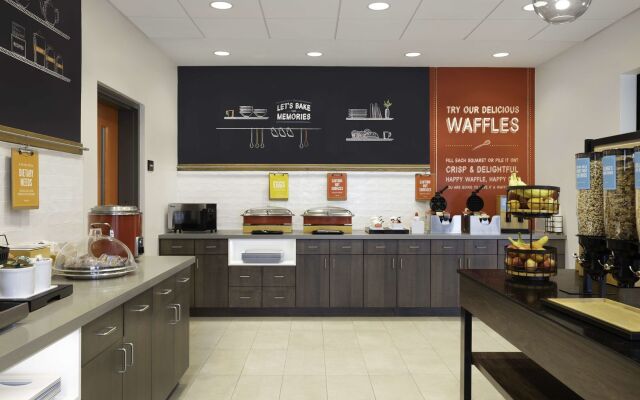 Hampton Inn Midland, On