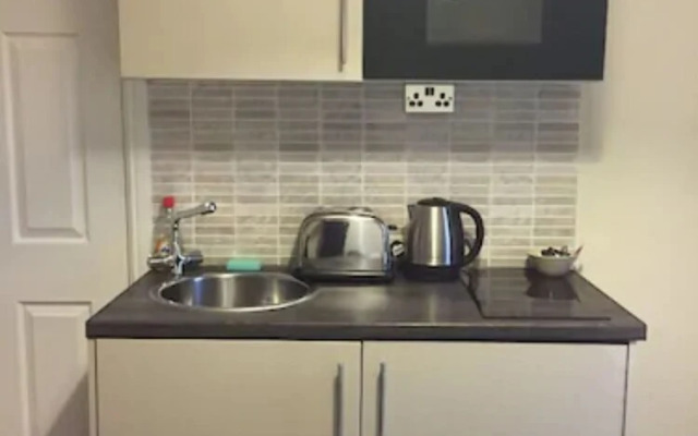 Aviva Studio Apartments