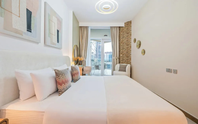 Exclusive 1BR Urban Oasis Canal