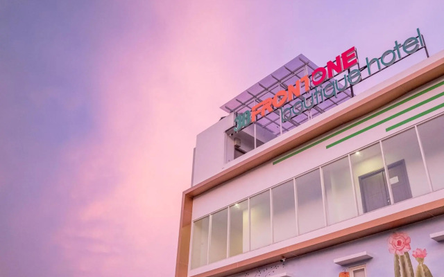 Three Eight Front One Boutique Batu