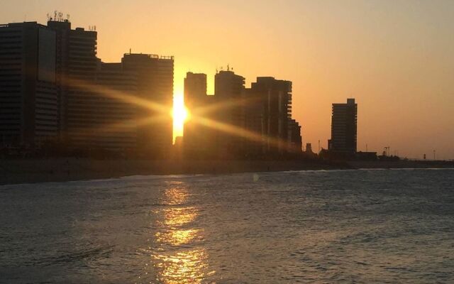 Apartamento mobiliado pertinho beira mar