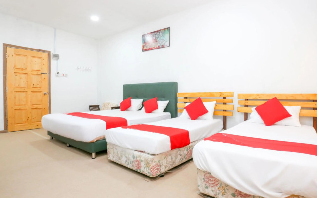 Citra Kadok Banquets & Homestay