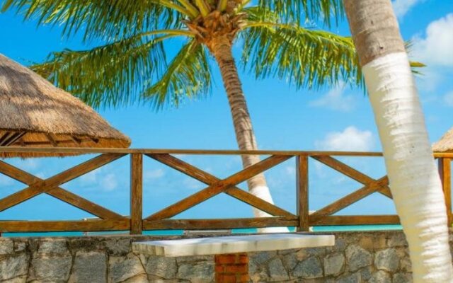 Costa Dourada Village