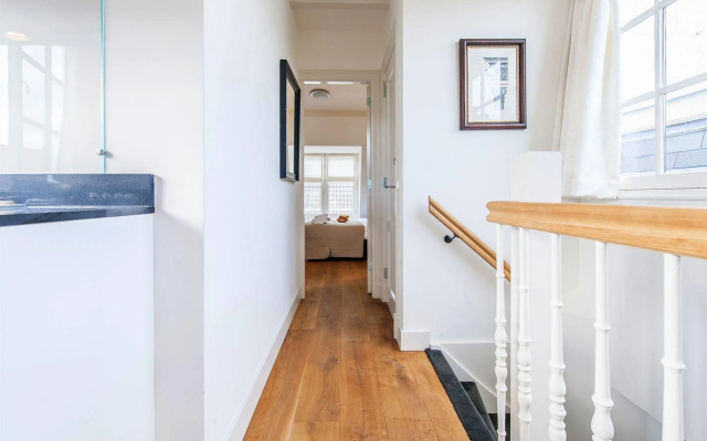 Jordaan Laurier Apartments