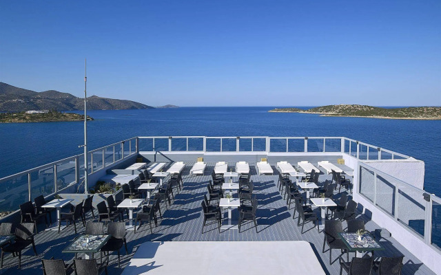 Mistral Bay Hotel