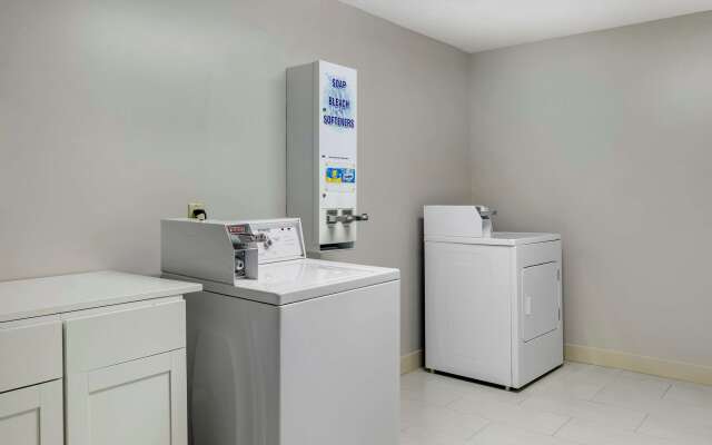 Comfort Inn & Suites Troutville - Roanoke North / Daleville