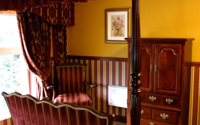 Ty Newydd Country Hotel