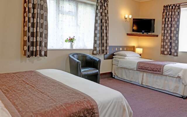 Best Western Compass Inn
