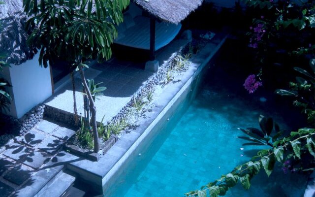 Villa Nisaka Niwasa