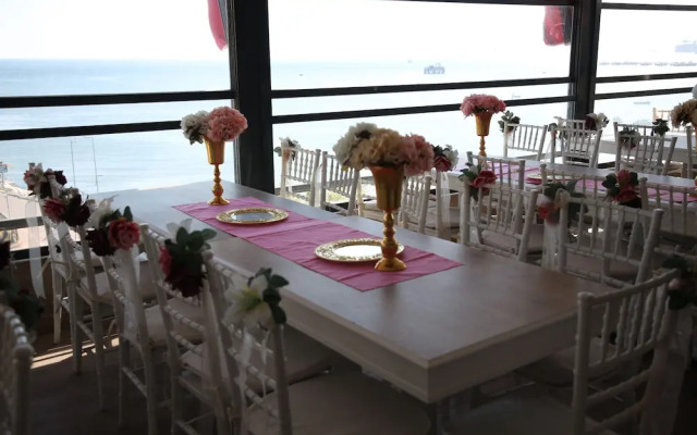 Asim Ve Nurhan Kocabiyik Ogretmenevi