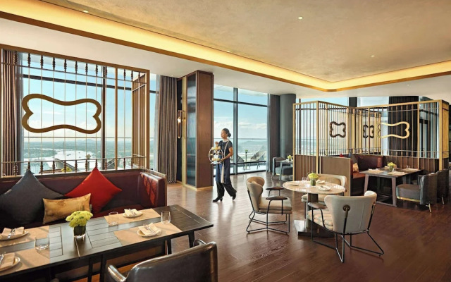 Pullman Hai Phong Grand Hotel